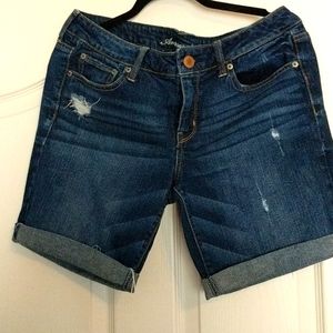 American Eagle jorts!!
